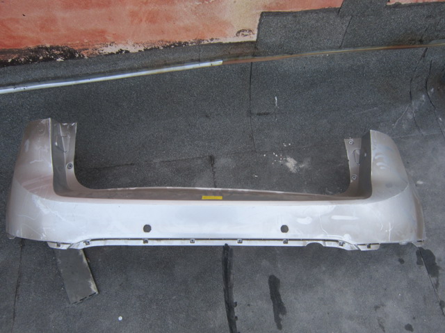 Задний бампер 1695459 FORD