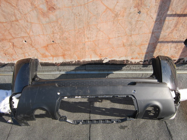 Бампер задний LR045257 LAND ROVER