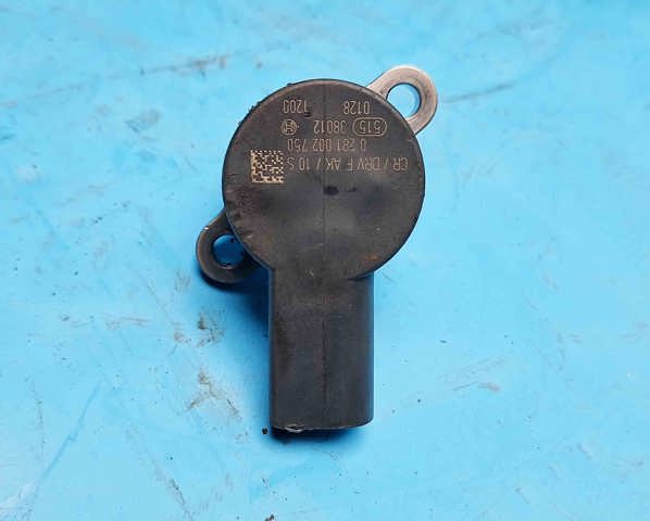 BOSCH 0281002750 Регулятор давления топлива в наличии Сумы