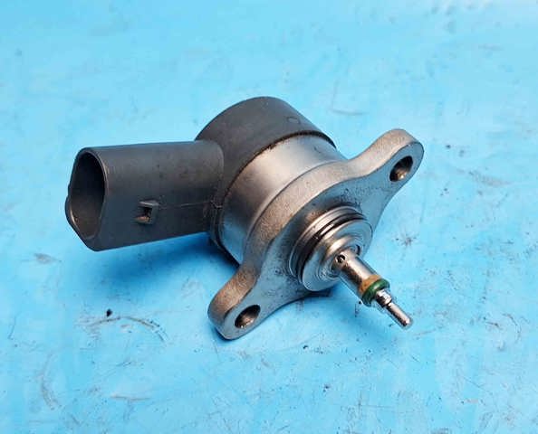 0281002750 BOSCH Регулятор давления топлива купить в Львов