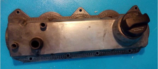 Крышка двигателя 038103469E VAG