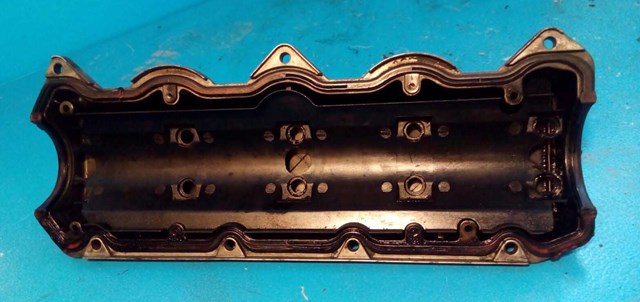 VAG 038103469E Крышка клапанная в наличии Кривой Рог