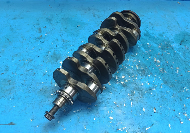 Коленвал двигателя Audi A3