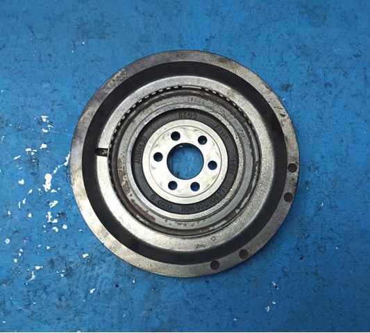 03D105271 VAG купить в Хмельницкий