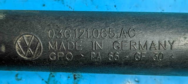 VAG 03G121065AC Шланг (патрубок) системы охлаждения в наличии Тернополь