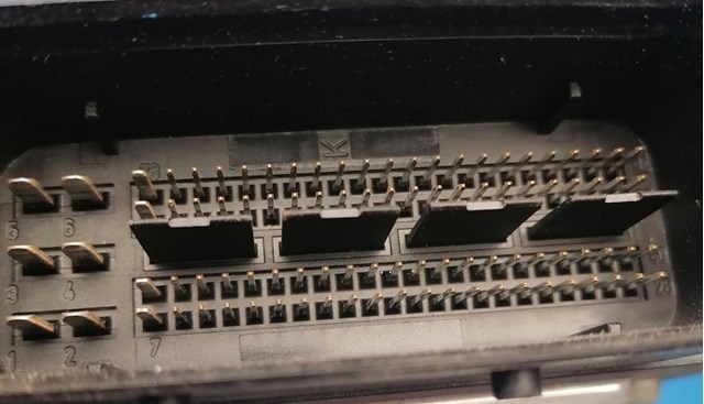 03G906016HN VAG Блок управления двигателем купить в Ужгород