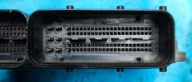 VAG 03G906021DN Блок управления двигателем в наличии Николаев