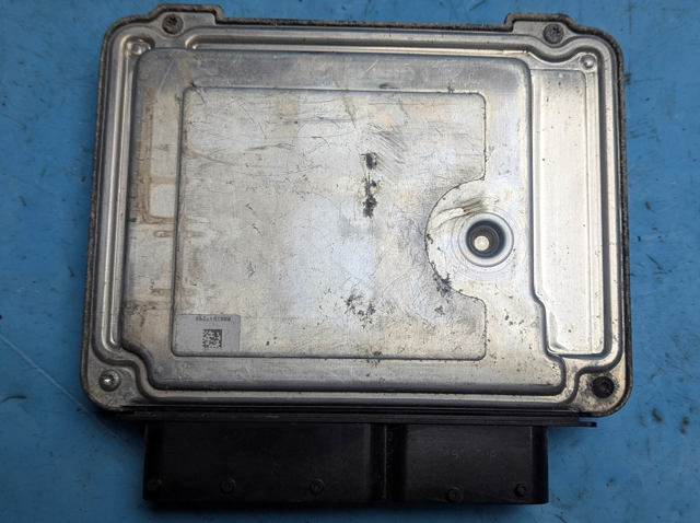 03G906021TJ VAG Блок управления двигателем купить в Днепр