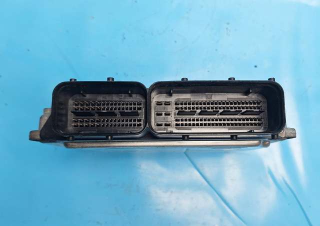 03L906018CJ VAG Блок управления двигателем купить в Сумы