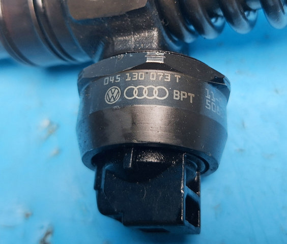 BOSCH 045130073T Топливные форсунки в наличии Одесса
