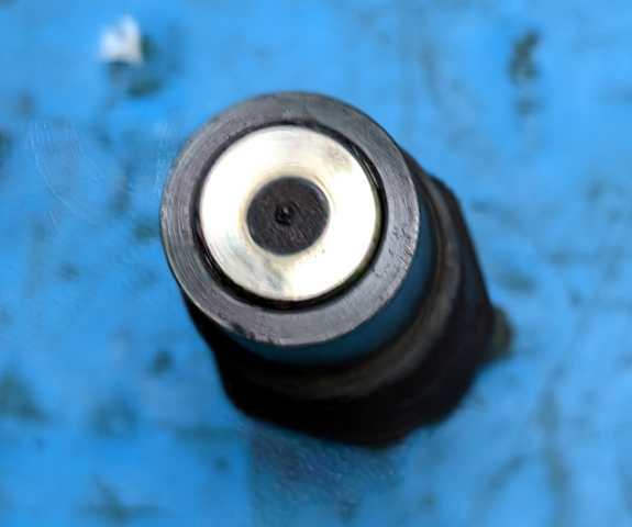 BOSCH 068130202 Форсунка впрыска топлива в наличии Запорожье