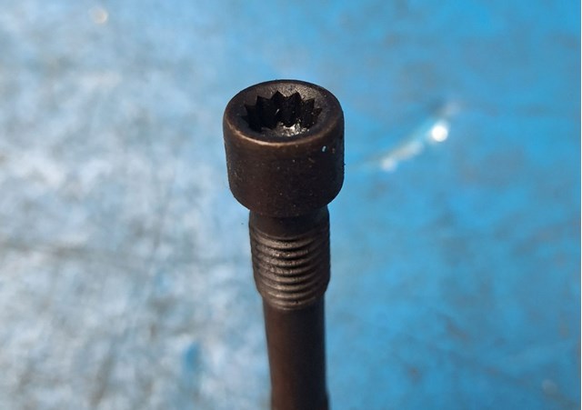 06A103385A VAG Болт головки блока цилиндров (ГБЦ) купить в Николаев