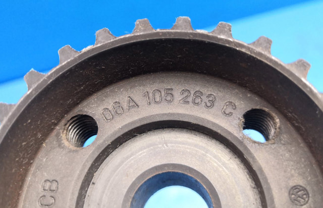 06A105263C VAG Звездочка-шестерня привода коленвала двигателя купить в Запорожье