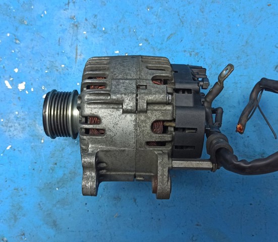 VALEO 06F903023C Генератор в наличии Львов