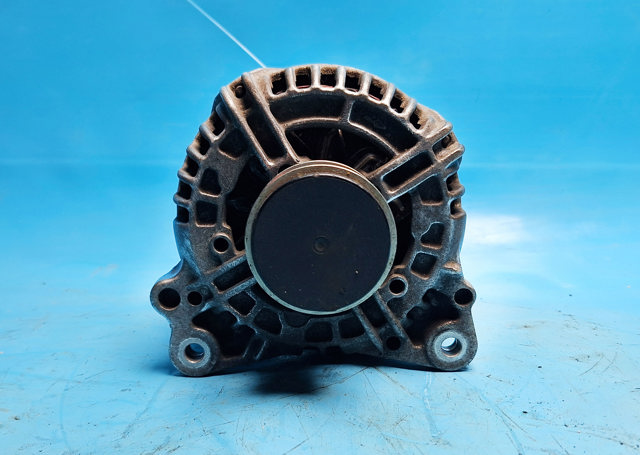 BOSCH 06F903023F Генератор в наличии Львов
