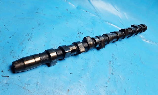 Распредвал 074109101B VAG