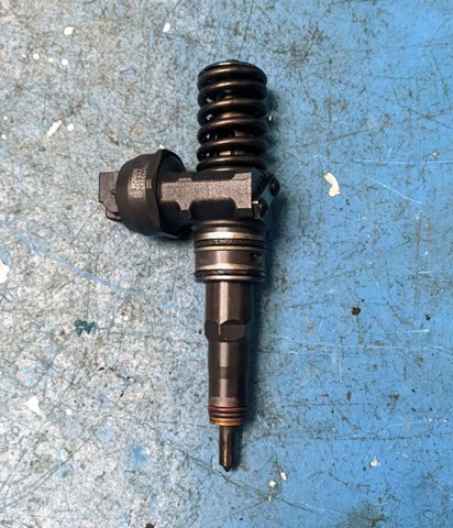 Форсунка впрыска топлива 0986441559 BOSCH