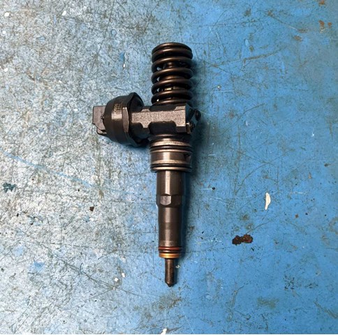 Форсунка дизельная в сборе 0986441568 BOSCH