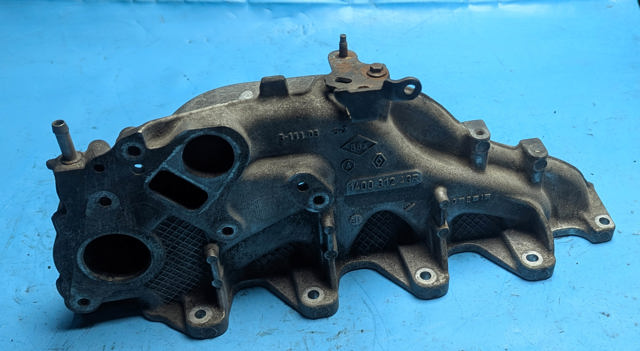 Коллектор впускной 140031243R RENAULT