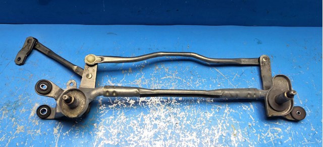 Мотор трапеции стеклоочистителя Mazda 5 1