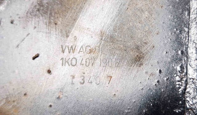 1K0407190E VAG Рычаг передней подвески нижний правый купить в Киев