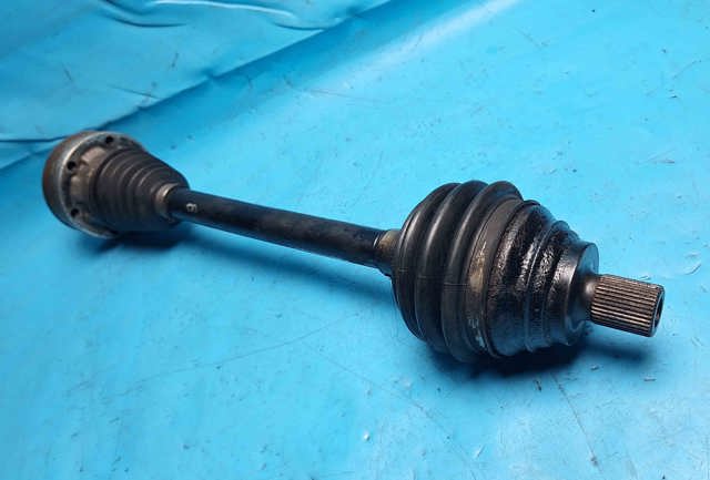 Левая полуось 1K0407271GR VAG