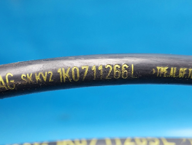 VAG 1K0711266L Трос переключения передач, селектора в наличии Львов