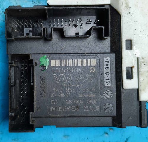 VAG 1K0959793P Блок комфорта в наличии Украина