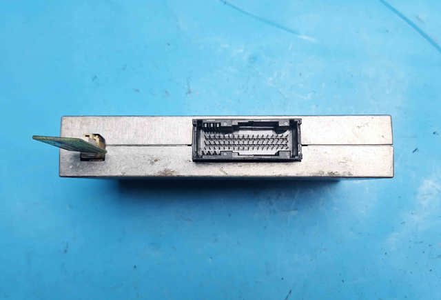 VAG 1Z0035729E Блок управление Bluetooth в наличии Львов