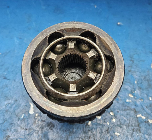 3272FP PEUGEOT Левая полуось купить в Николаев