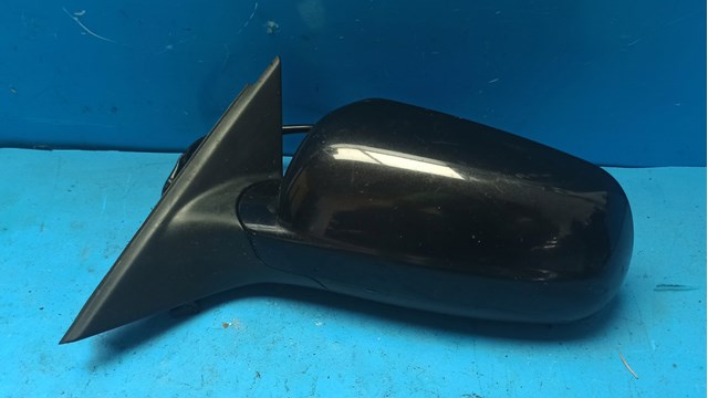 Уплотнитель зеркала к двери левый 3B0857933 VAG
