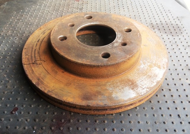 Задний дисковый тормоз 432065M311 NISSAN