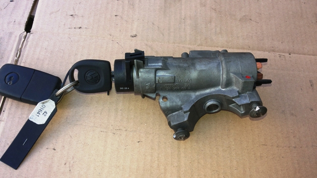 Замок зажигания 4B0905851C VAG