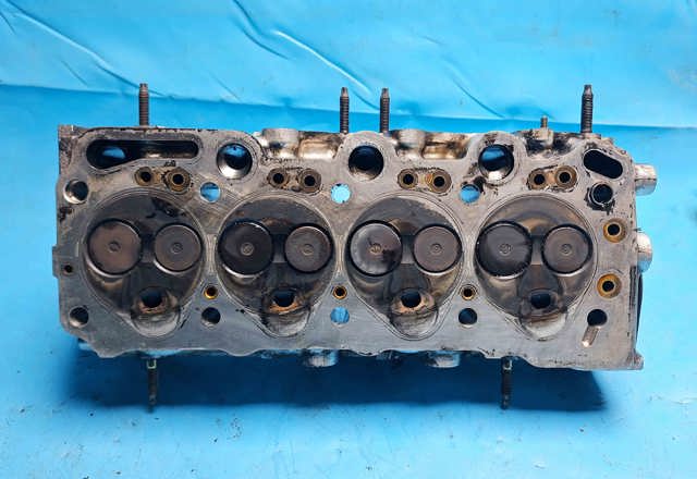 OPEL 5607038 Головка блока цилиндров (ГБЦ) в наличии Киев