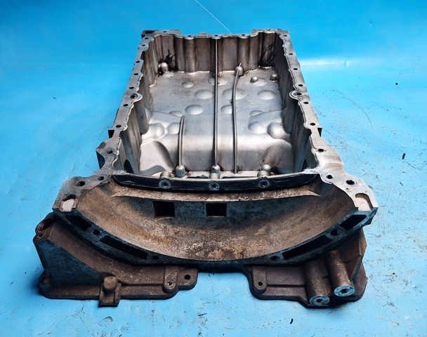 MERCEDES 6420142102 Поддон масляный картера двигателя, верхняя часть в наличии Ужгород