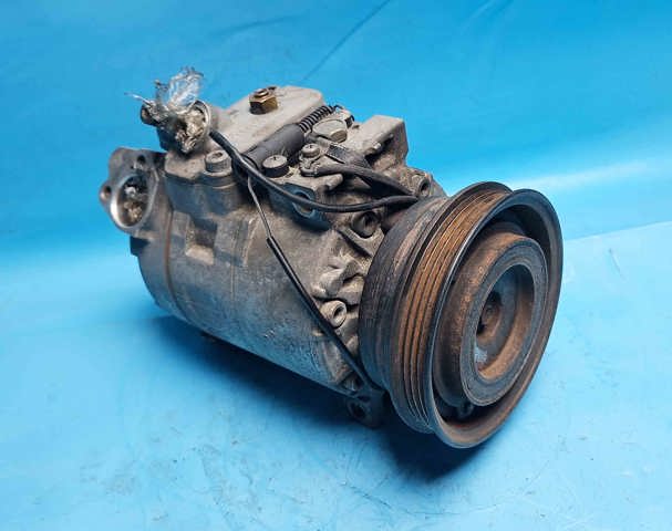 Компрессор хладагента 64528377242 BMW
