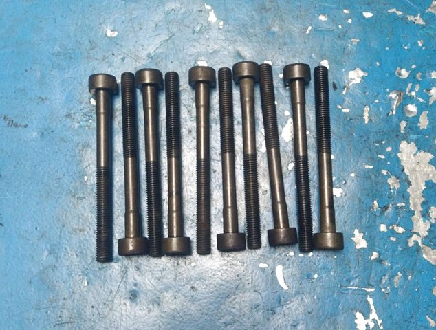 Болт головки блока цилиндров, ГБЦ 6732295 FORD