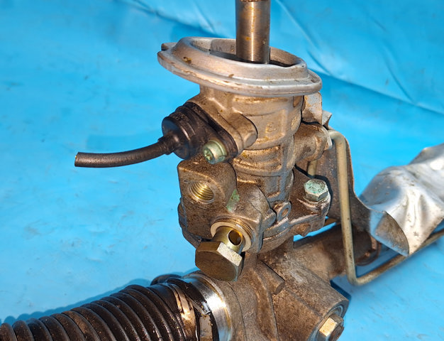 VAG 6Q1423055L Рулевая рейка в наличии Киев