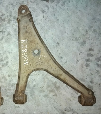 Рычаг передний нижний левый 7700625732 RENAULT