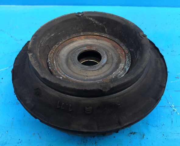 RENAULT 7700829529 Опора переднего амортизатора в наличии Тернополь