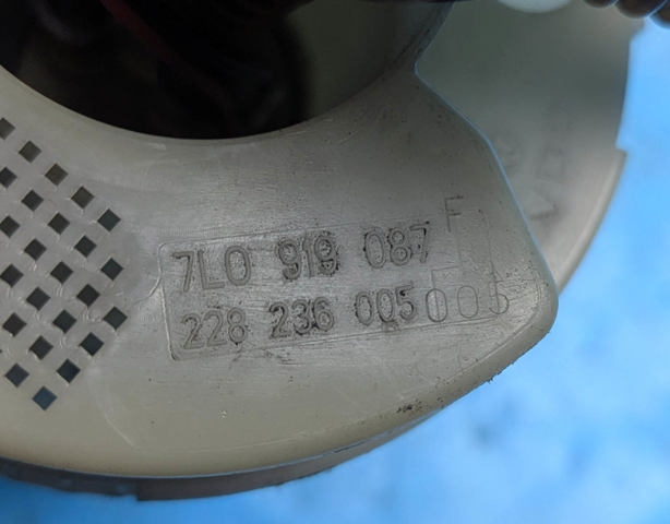 VAG 7L0919087F Бензонасос в наличии Днепр