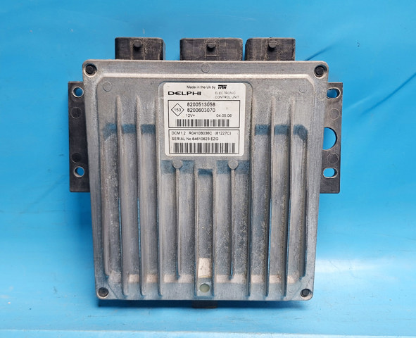 Мозги двигателя 8200603070 RENAULT