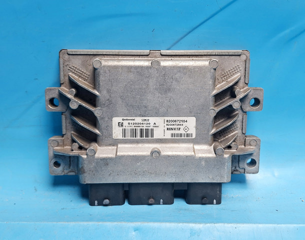Модуль управления двигателем 8200672654 RENAULT