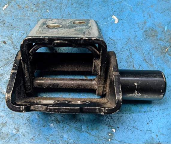 8200864615 RENAULT купить в Украина