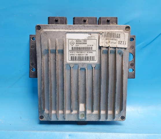 Компьютер двигателя 8200909666 RENAULT