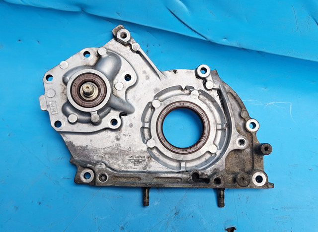 Помпа масляная 98012796 GM
