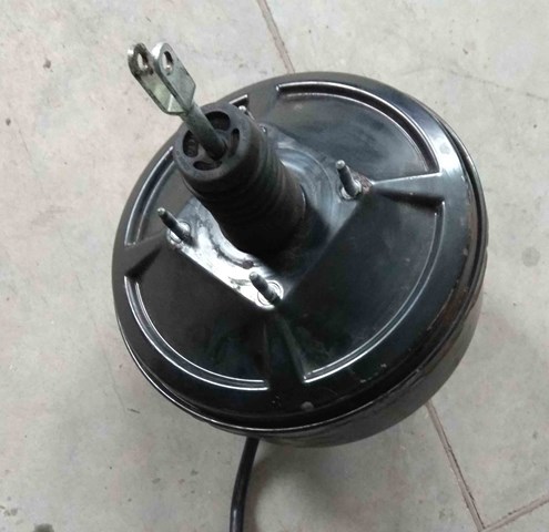 Вакуумный усилитель тормозов A9064300308 MERCEDES