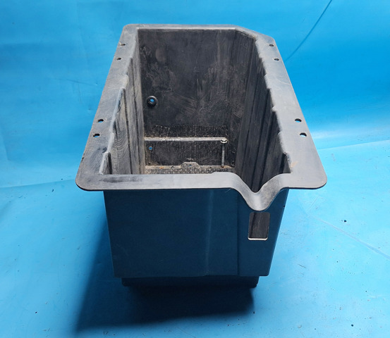 A9066200131 MERCEDES Подставка аккумулятора купить в Полтава