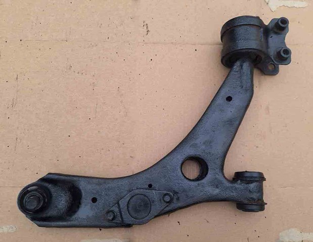 B32H34300B MAZDA Рычаг передней подвески нижний правый купить в Сумы