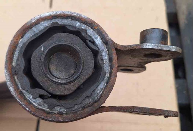 B32H34350B Рычаг передней подвески левый купить Днепр